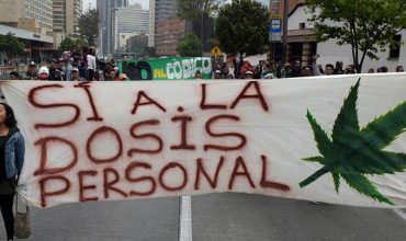 Paz y amor